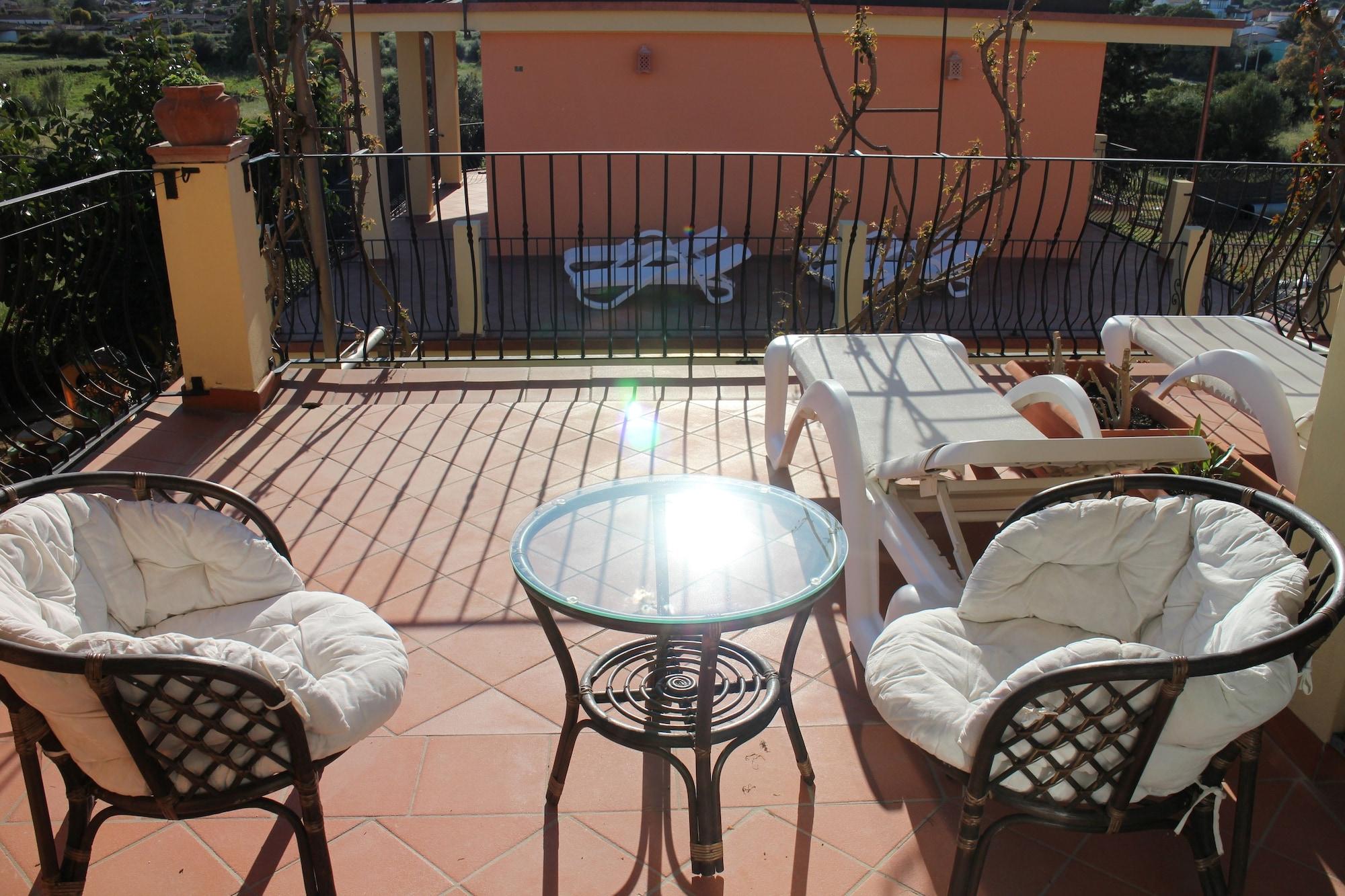 Domus De Janas Sul Mare Hotell Bari Sardo Exteriör bild