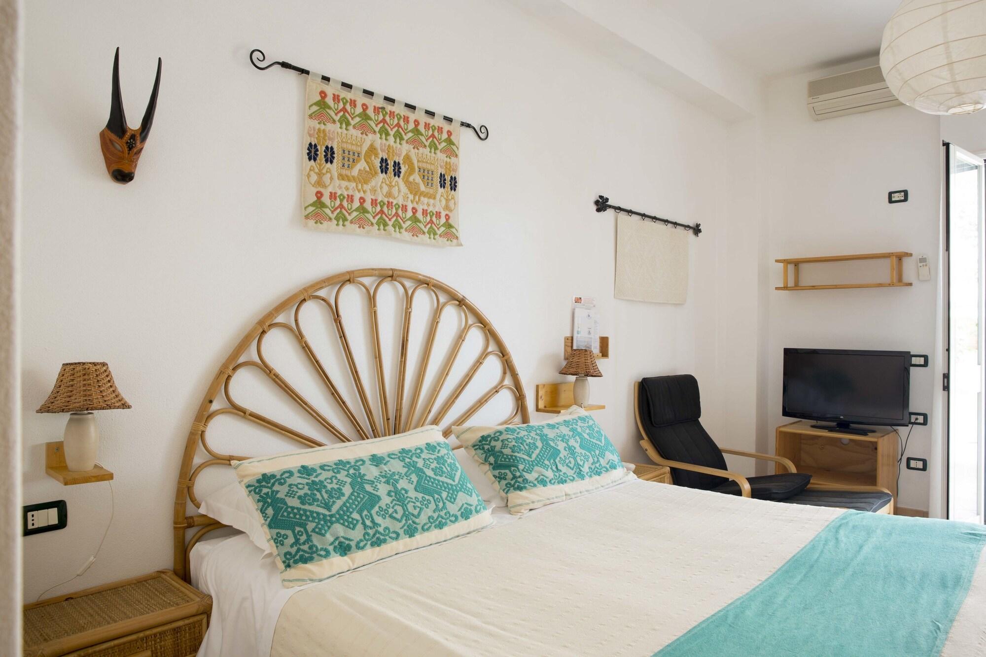 Domus De Janas Sul Mare Hotell Bari Sardo Exteriör bild